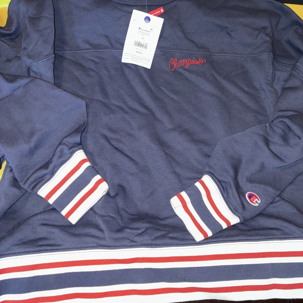 Champion New With Tags LWomen French Terry Sweatshirt - Navy XL 1X Embroidered